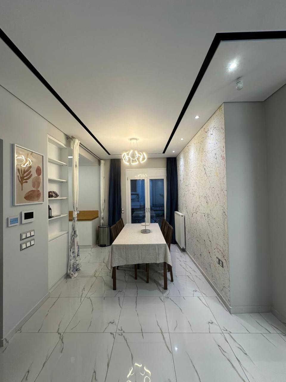 Warm And Modern Brand New Apartment Piraeus Bagian luar foto